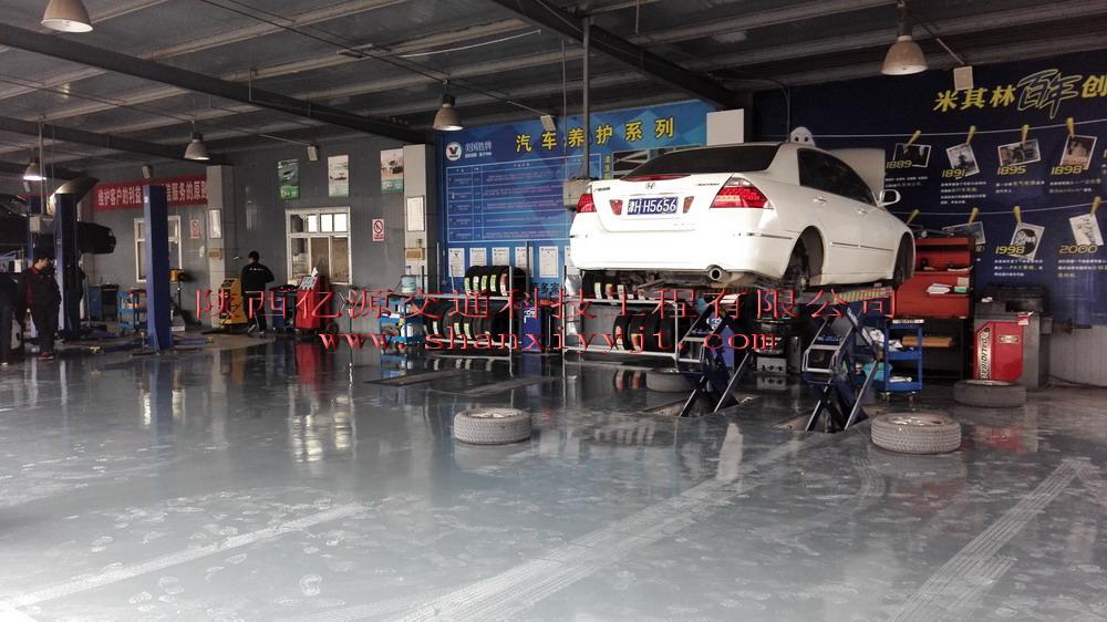 中偉汽車(chē)環(huán)氧地坪工程